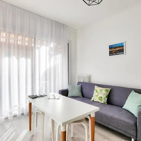 公寓 Le Petit Fleury - Balcony, Calm In *